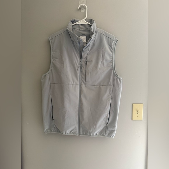 J Crew Lightweight Vest Men’s SZ M Grey Performance Full Zip New Zip Pockets - Picture 1 of 9